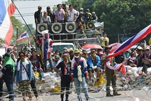 Civil Court of Thailand bans force against demonstrators - ảnh 1